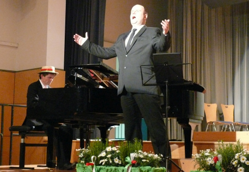 Tenor Johannes Petz